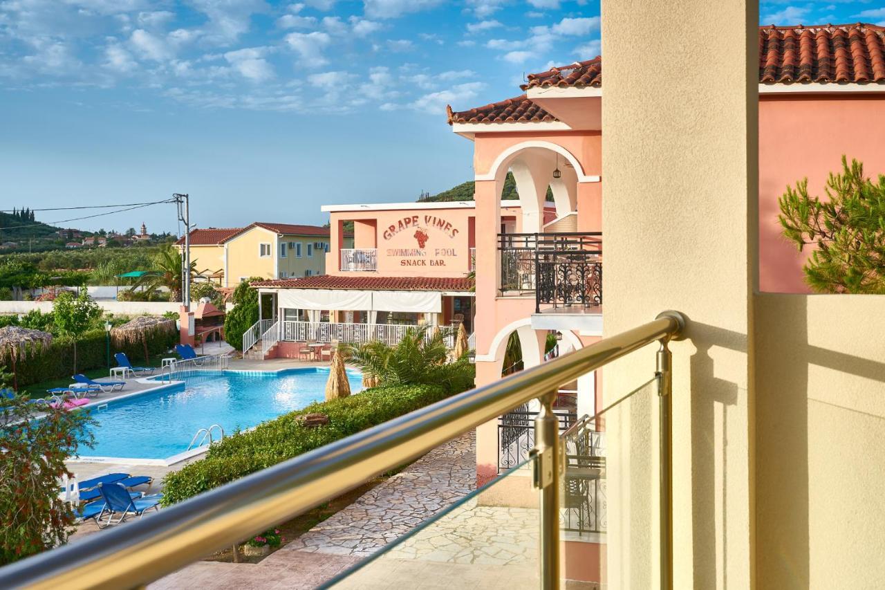 Hotel apartamentowy Grapevines 3*