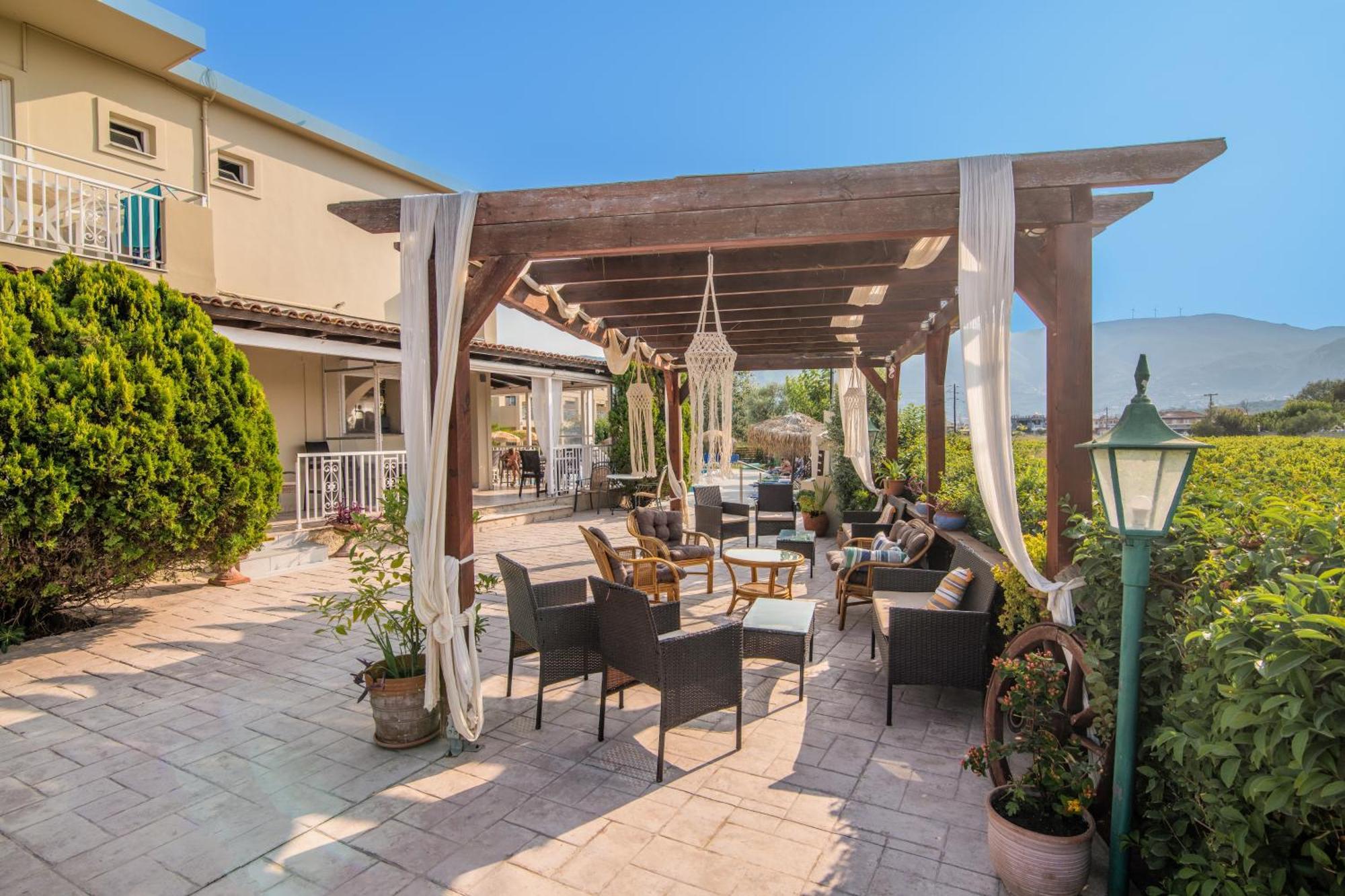 Hotel apartamentowy Grapevines Alykanas (Zakynthos)