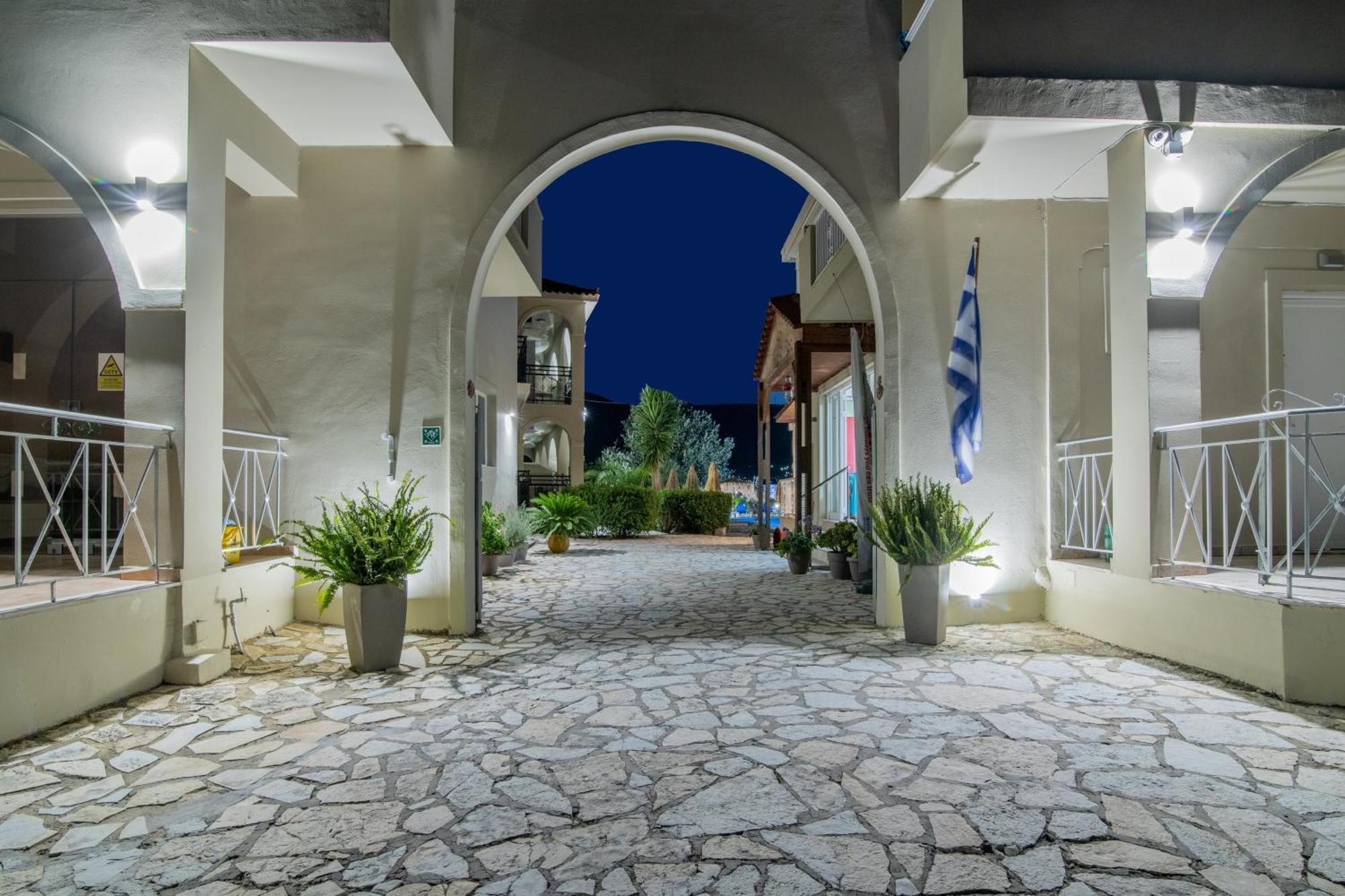 Grapevines 3* Alykanas (Zakynthos)